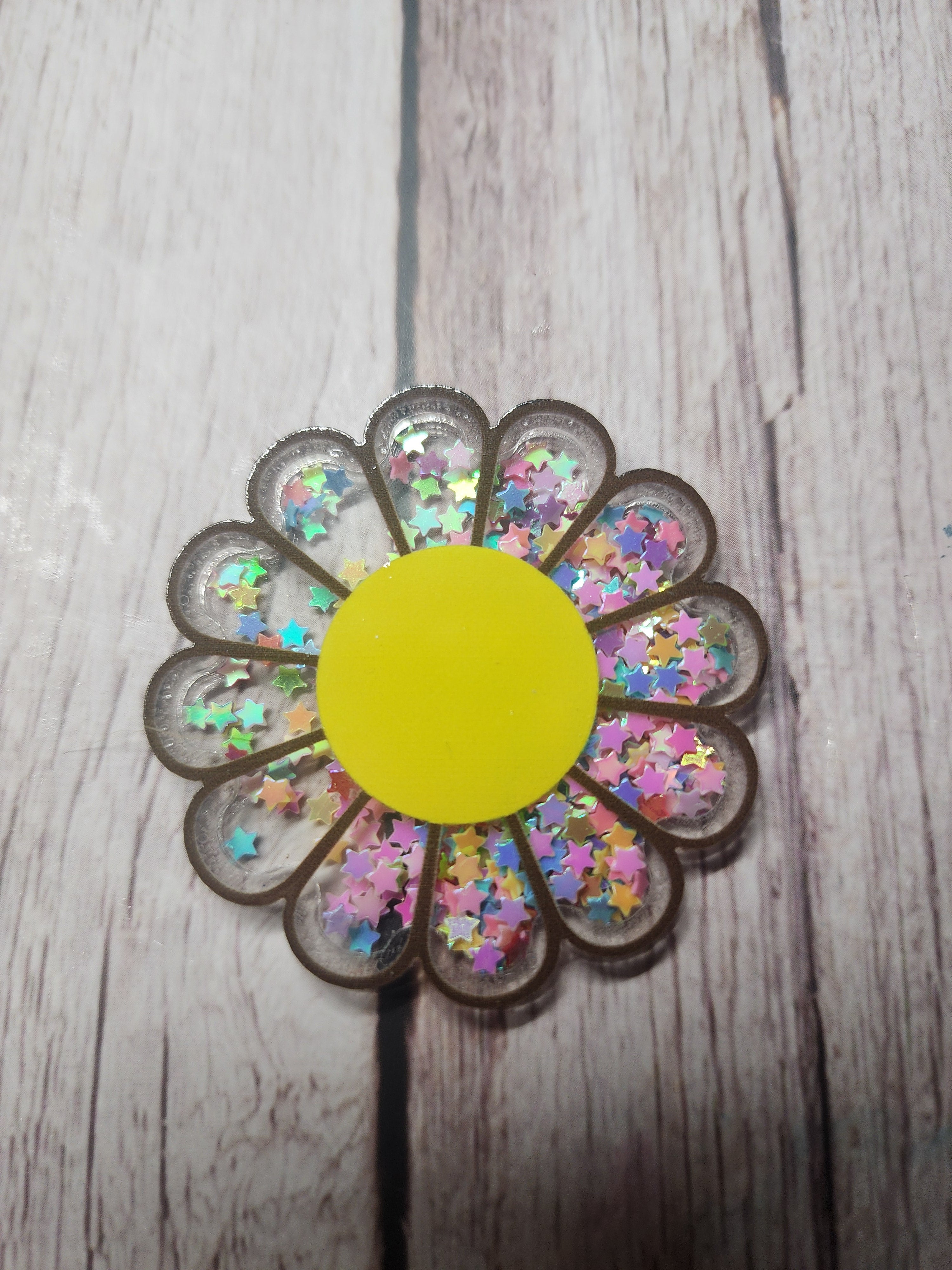 Shaker Flower